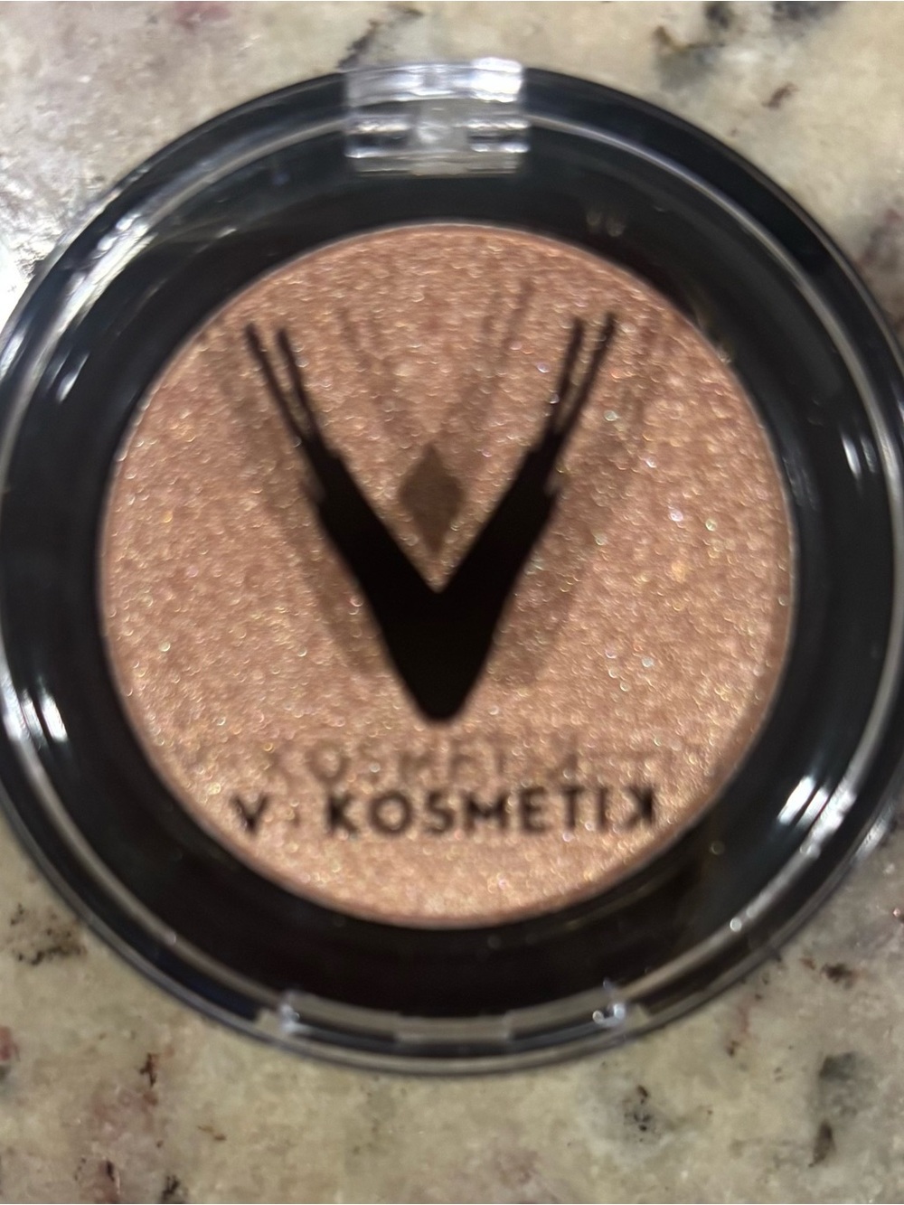 V Kosmetik Pressed Shimmer Powder - Picture 2 of 7